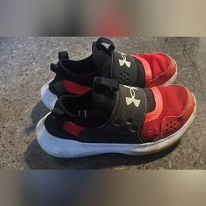 Under armour Boys runplay size 1.5y